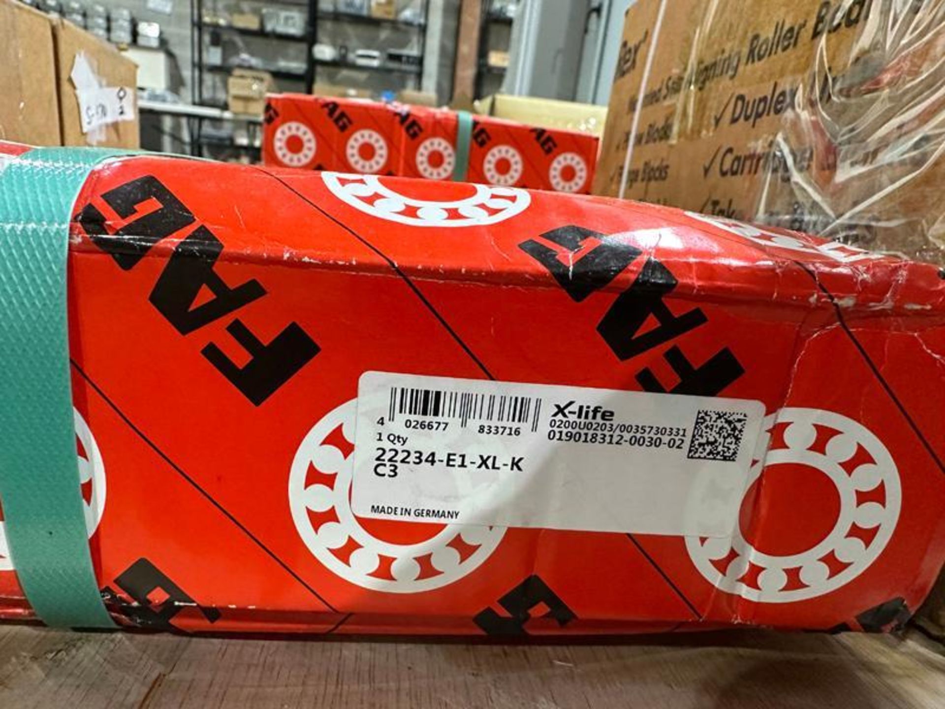 FAG 22234-E1-XL-KC3 SPHERICAL ROLLER BEARING - 170 MM ID 310 MM - Image 2 of 2