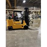 Hyster S120XL2S 12,000lb Forklift w/ Roll Clamp, Cascade 90F 60" Paper roll clamp 8,000lbs cap Class