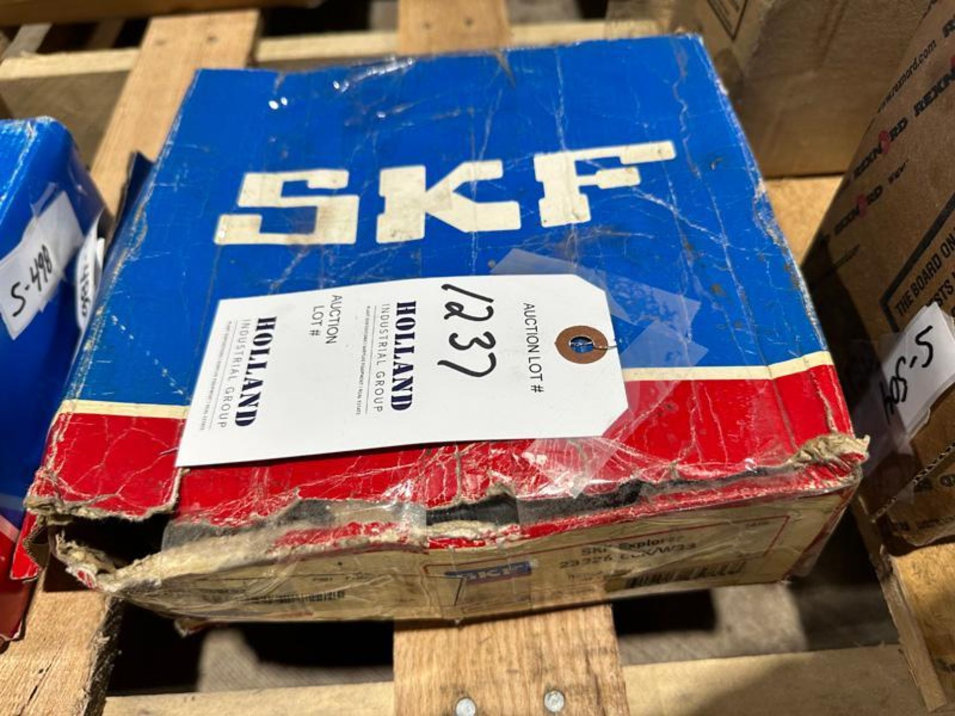 SKF 23226 CCK/W33 SPHERICAL ROLLER BEARING