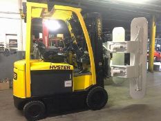 2017 HYSTER E60XN-33 6000 POUND ELECTRIC FORKLIFT WITH 64" ROLL CLAMP