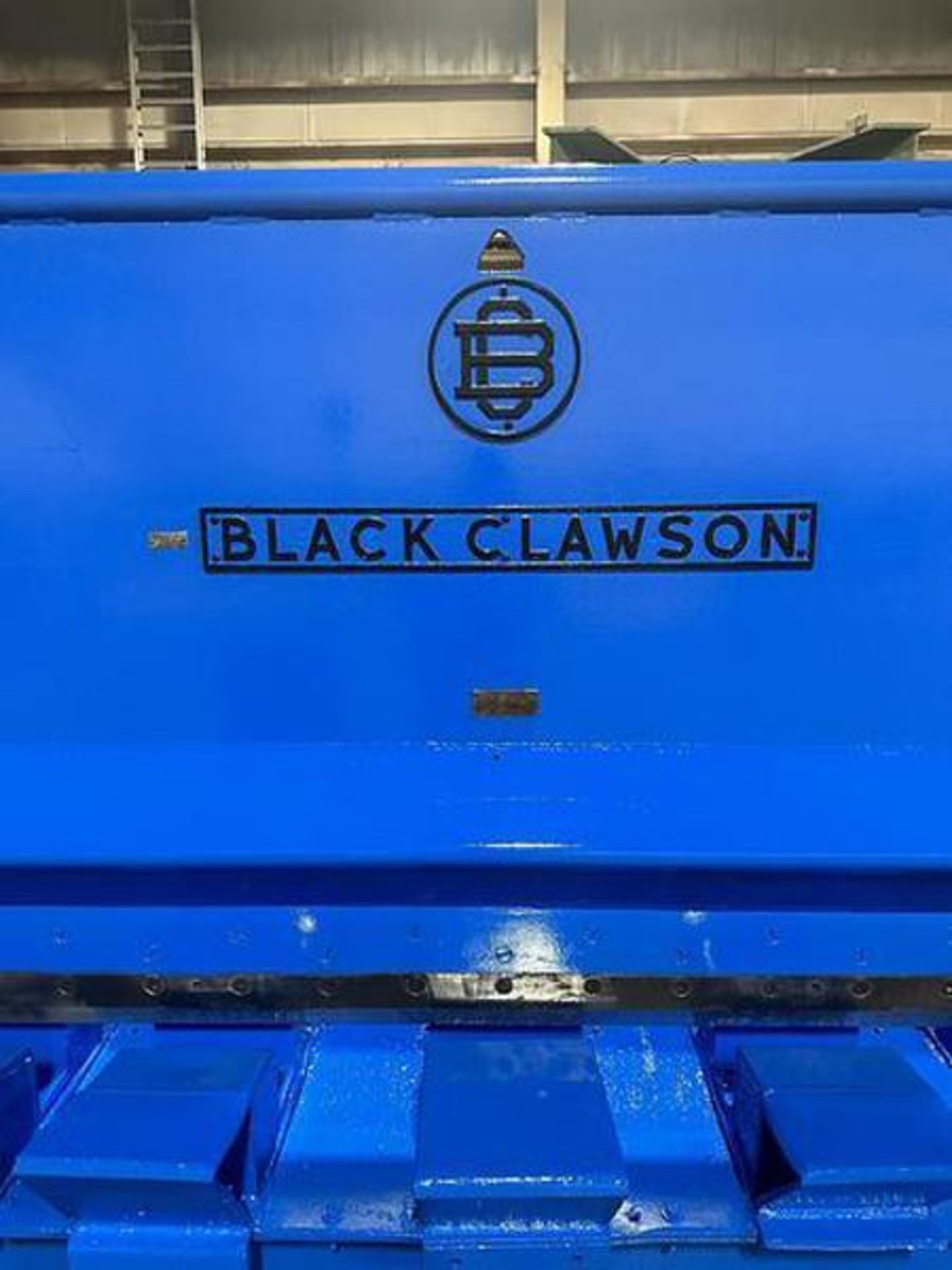 84" WIDE BLACK CLAWSON HYDRAULIC PAPER ROLL SPLITTER 72" DIAMETER - Image 2 of 6