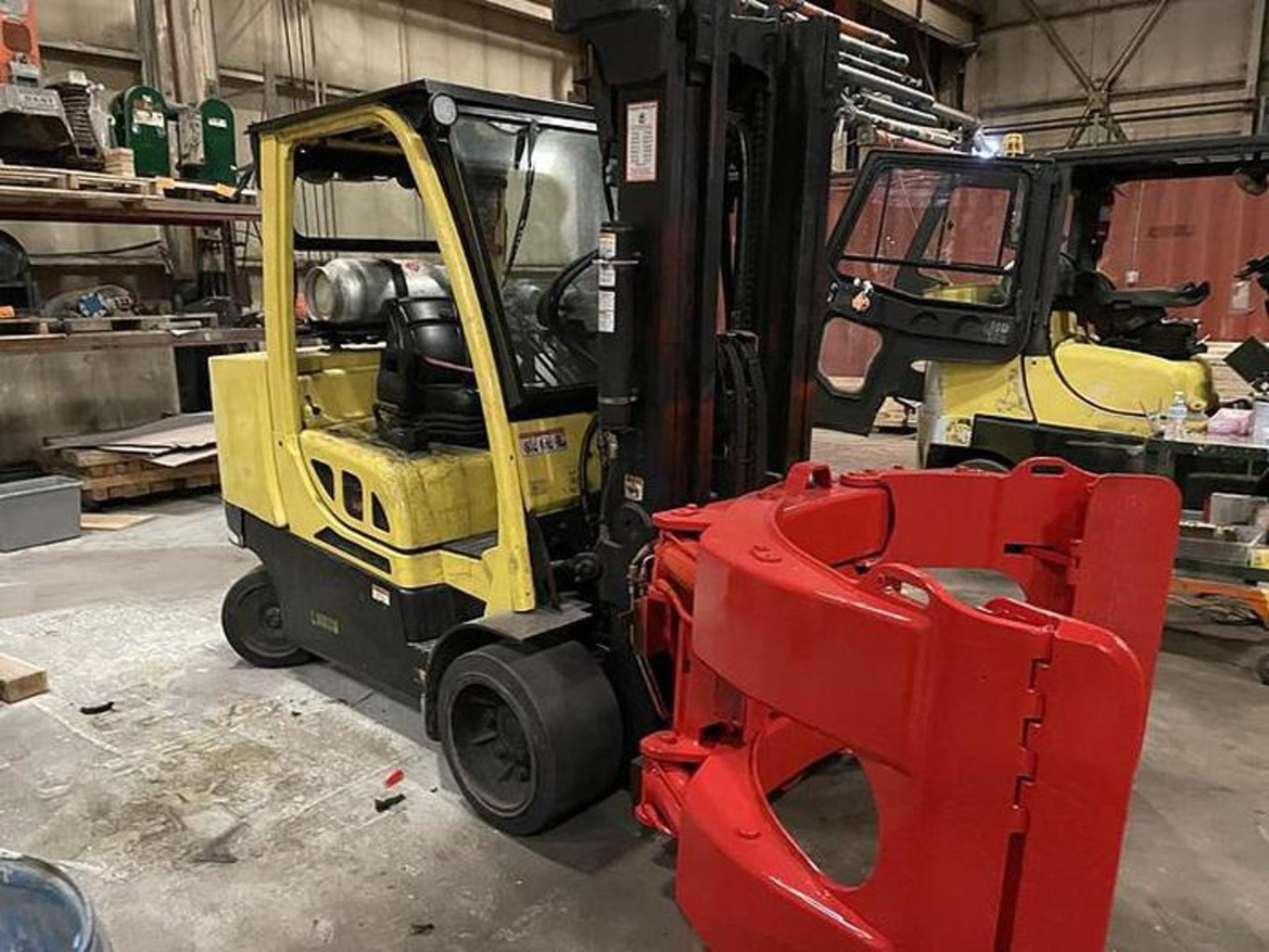 12,000 POUND HYSTER S120FTPRS FORKLIFT WITH BOLZONI PAPER ROLL CLAMP TRIPLE STAGE MAST MFG. 2018 - Image 3 of 8