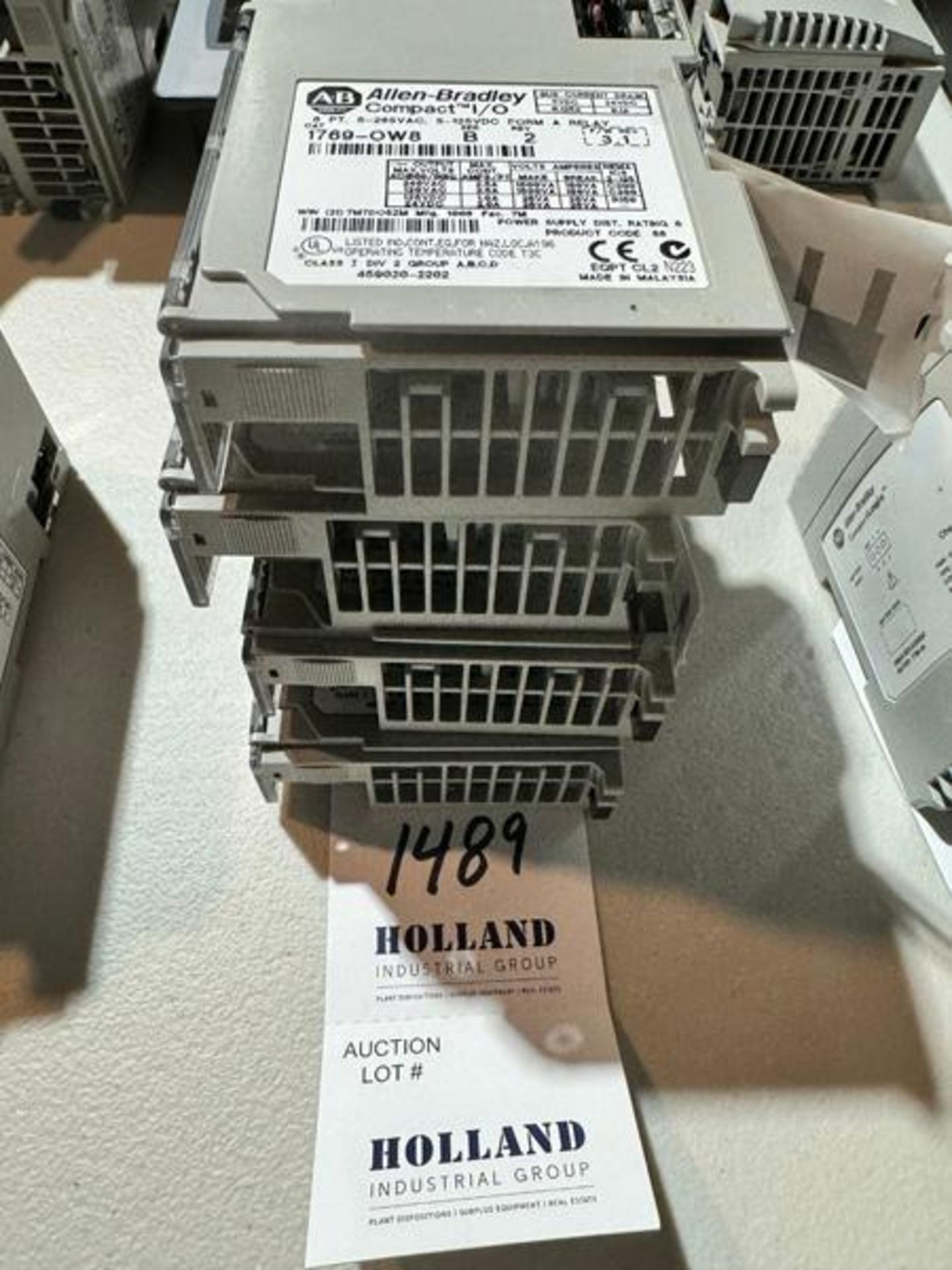 LOT OF FOUR ALLEN BRADLEY COMPACT MODULES 1769 OW8 - Image 2 of 4