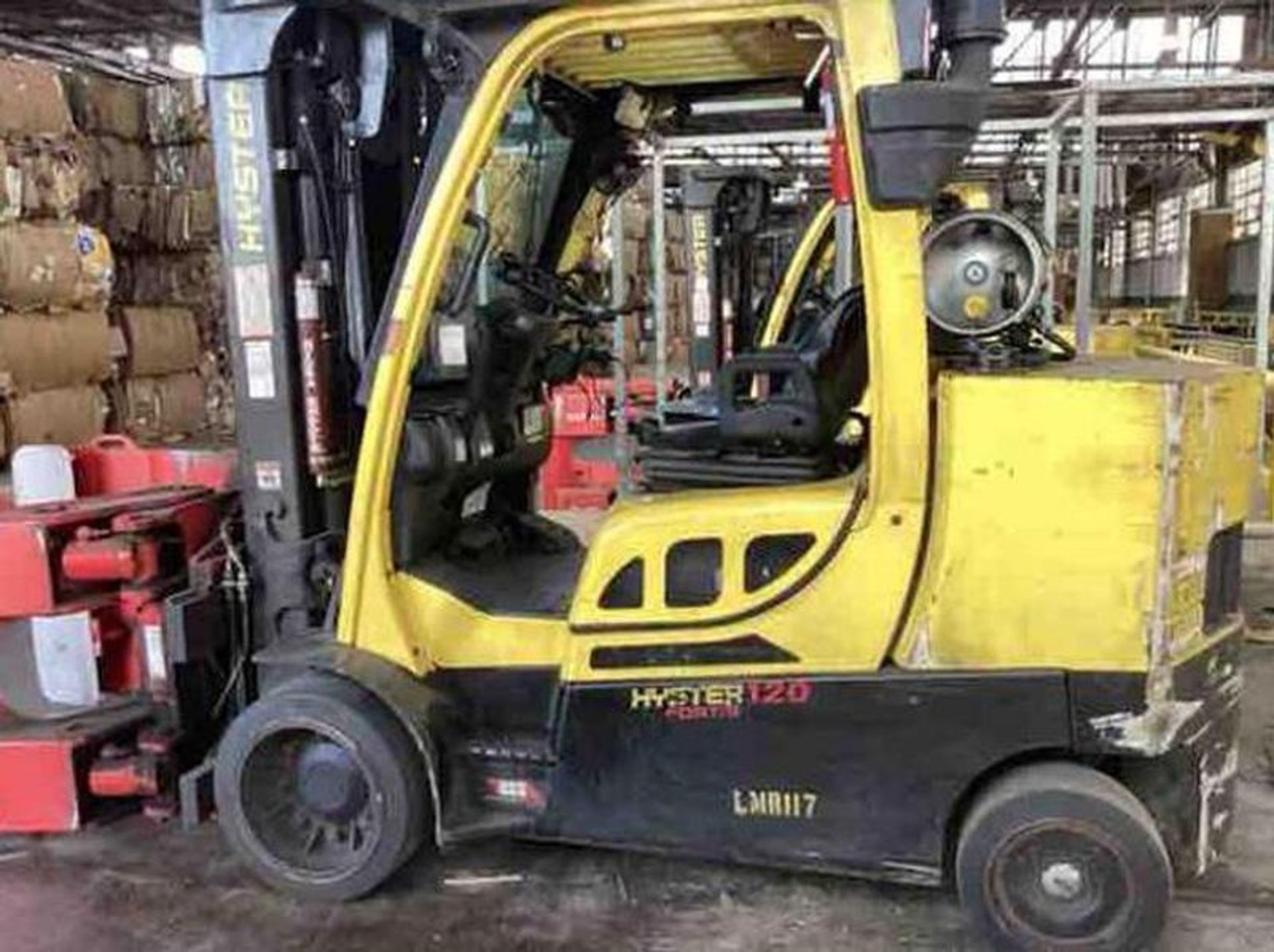 12,000 POUND HYSTER S120FTPRS FORKLIFT WITH 60" BOLZONI PAPER ROLL CLAMP TRIPLE STAGE MAST MFG. 2016 - Image 3 of 7