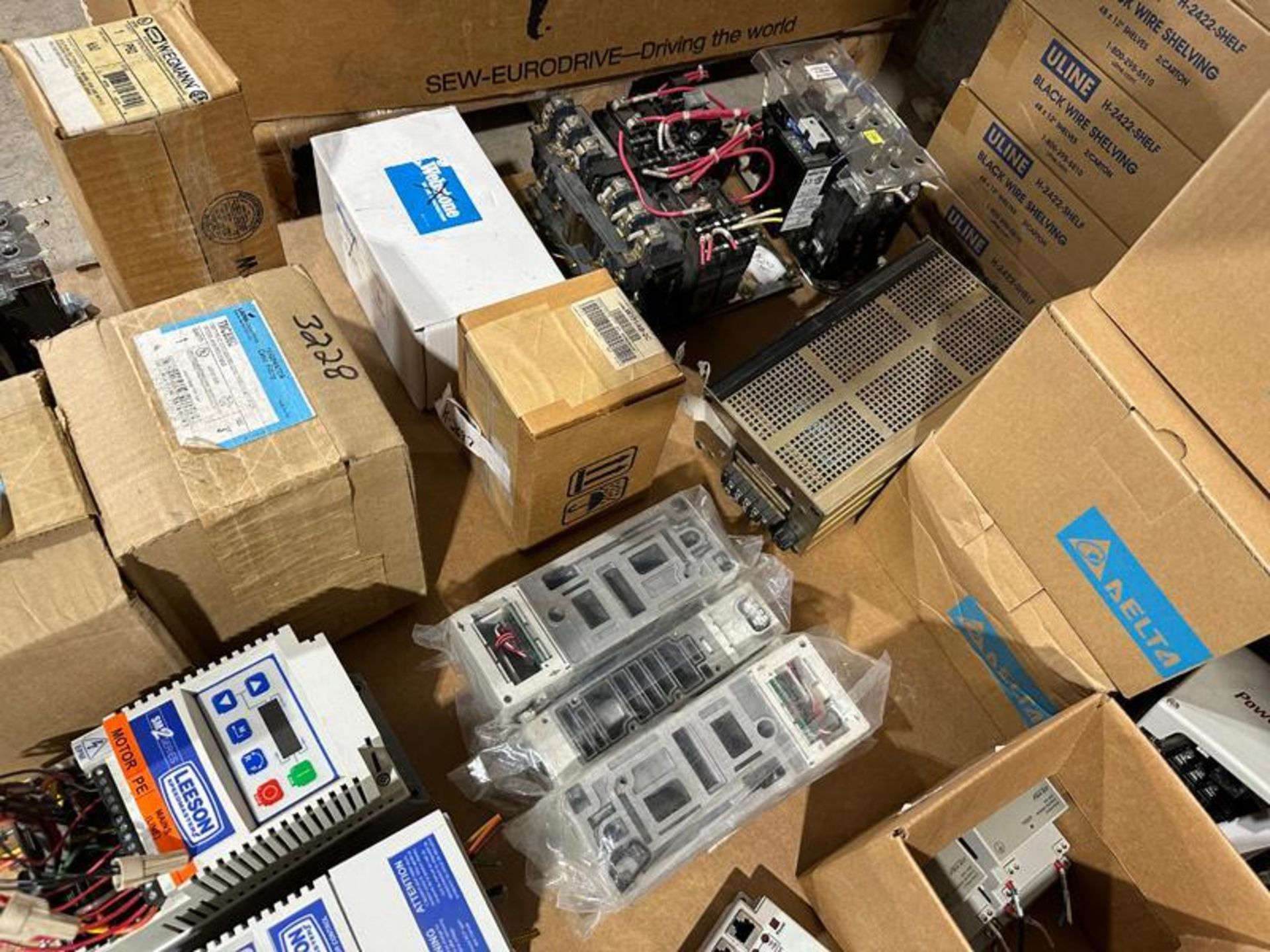 SKID OF ALLEN BRADLEY UNITS AND VARIOUS ELECTRICAL COMPONENTS - Image 3 of 5