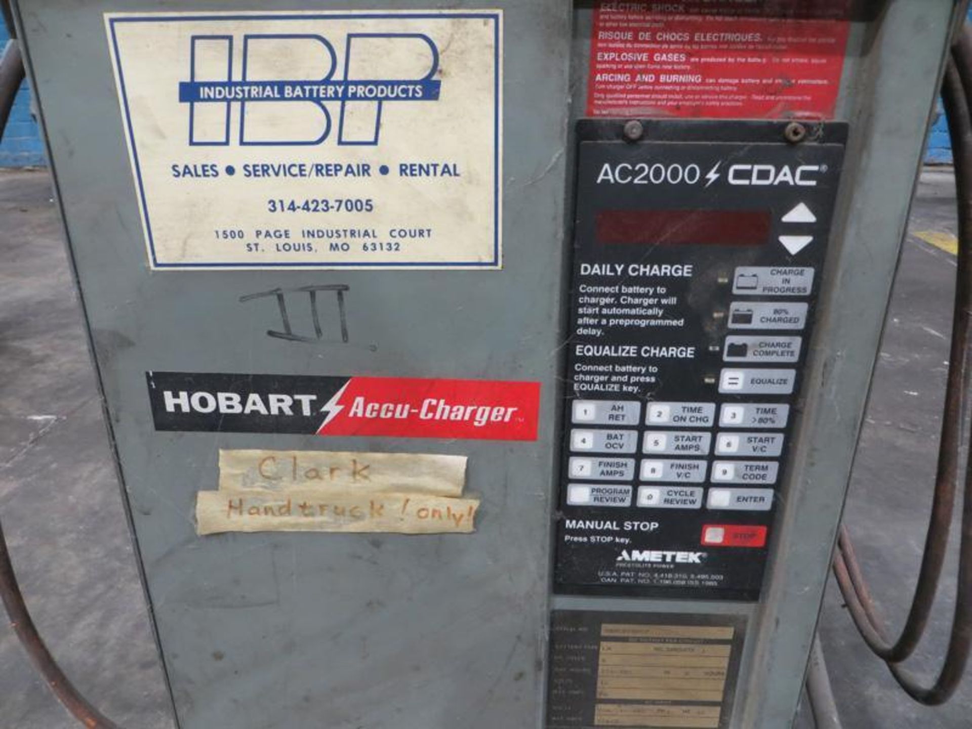 Clark electric pallet jack with charger, 4,000lb capacity, M/N WP40 - Image 4 of 4