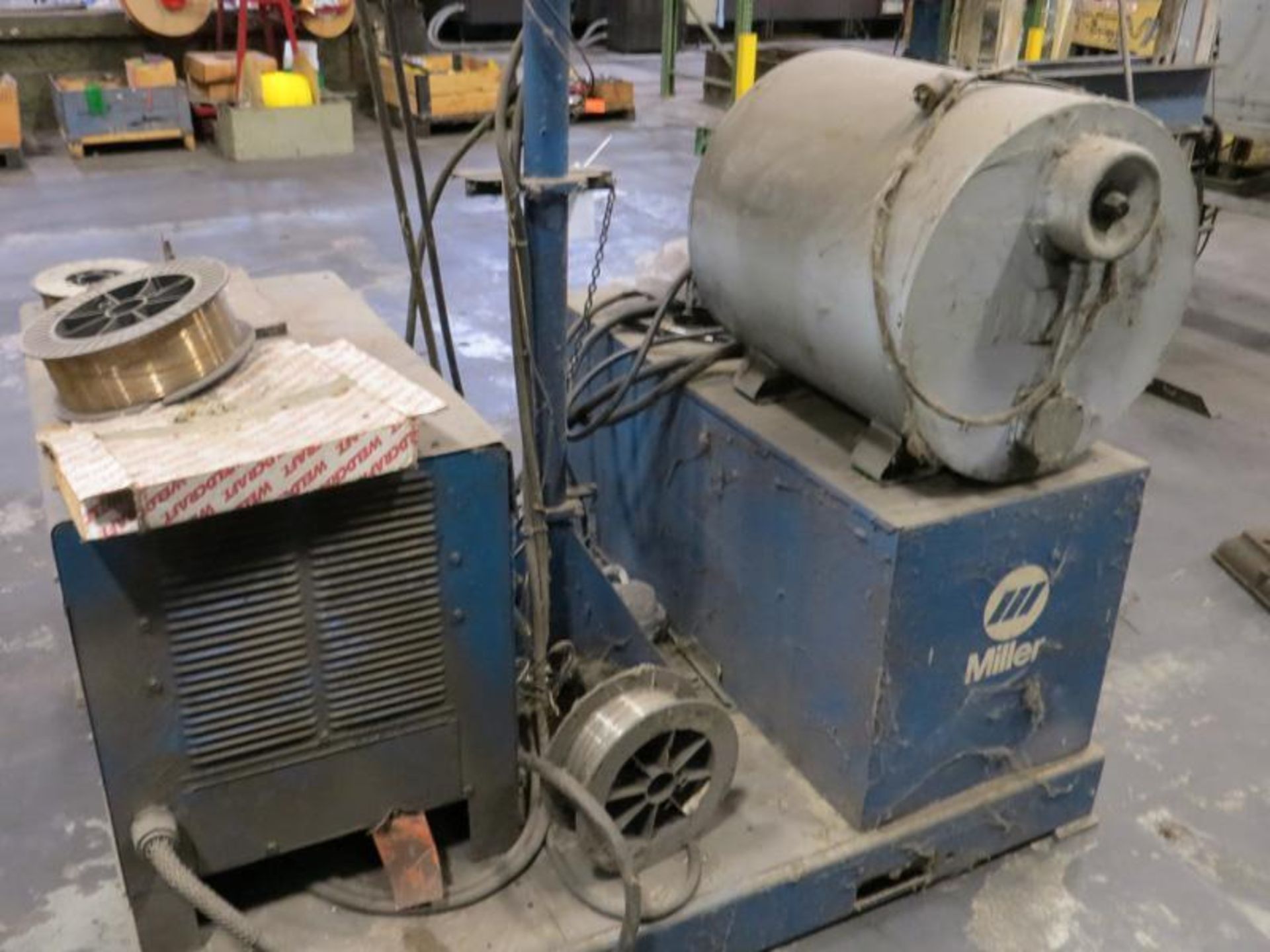 Miller Deltaweld 451 with dry rod oven - Image 4 of 7