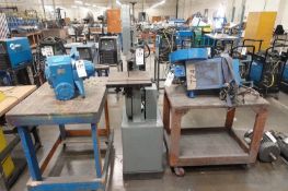 Delta Vertical Woodworking Bandsaw - S/N 97D91388