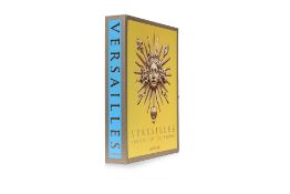 TRAVEL BOOKS - VERSAILLES (1/2)