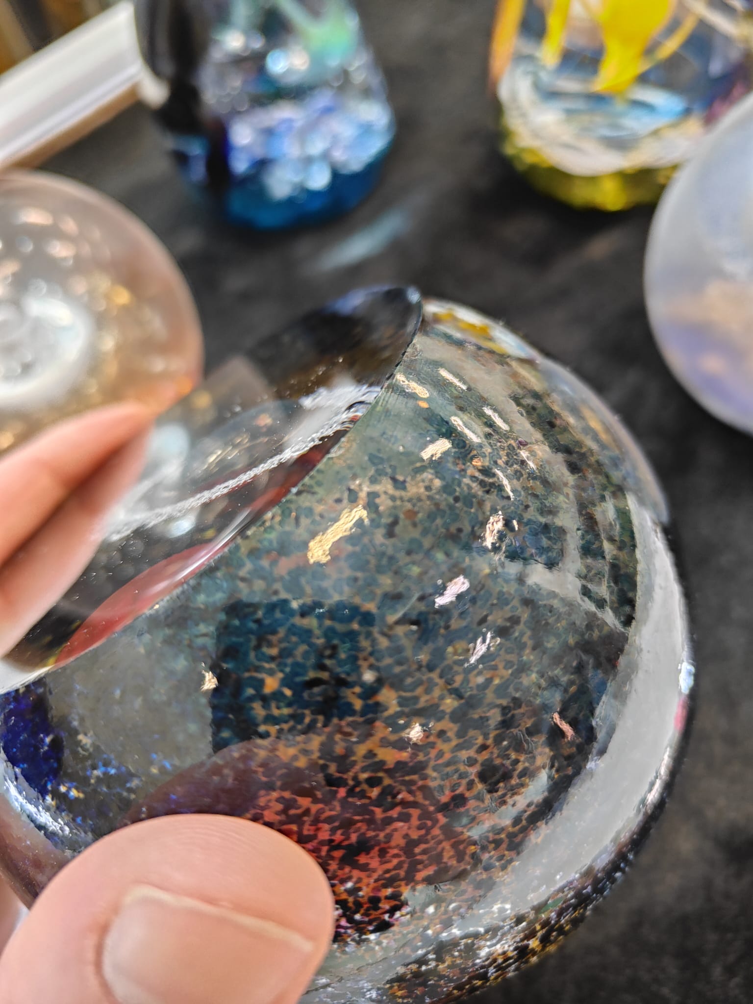 A GROUP OF FIVE SELKIRK GLASS PAPERWEIGHTS - Image 5 of 6