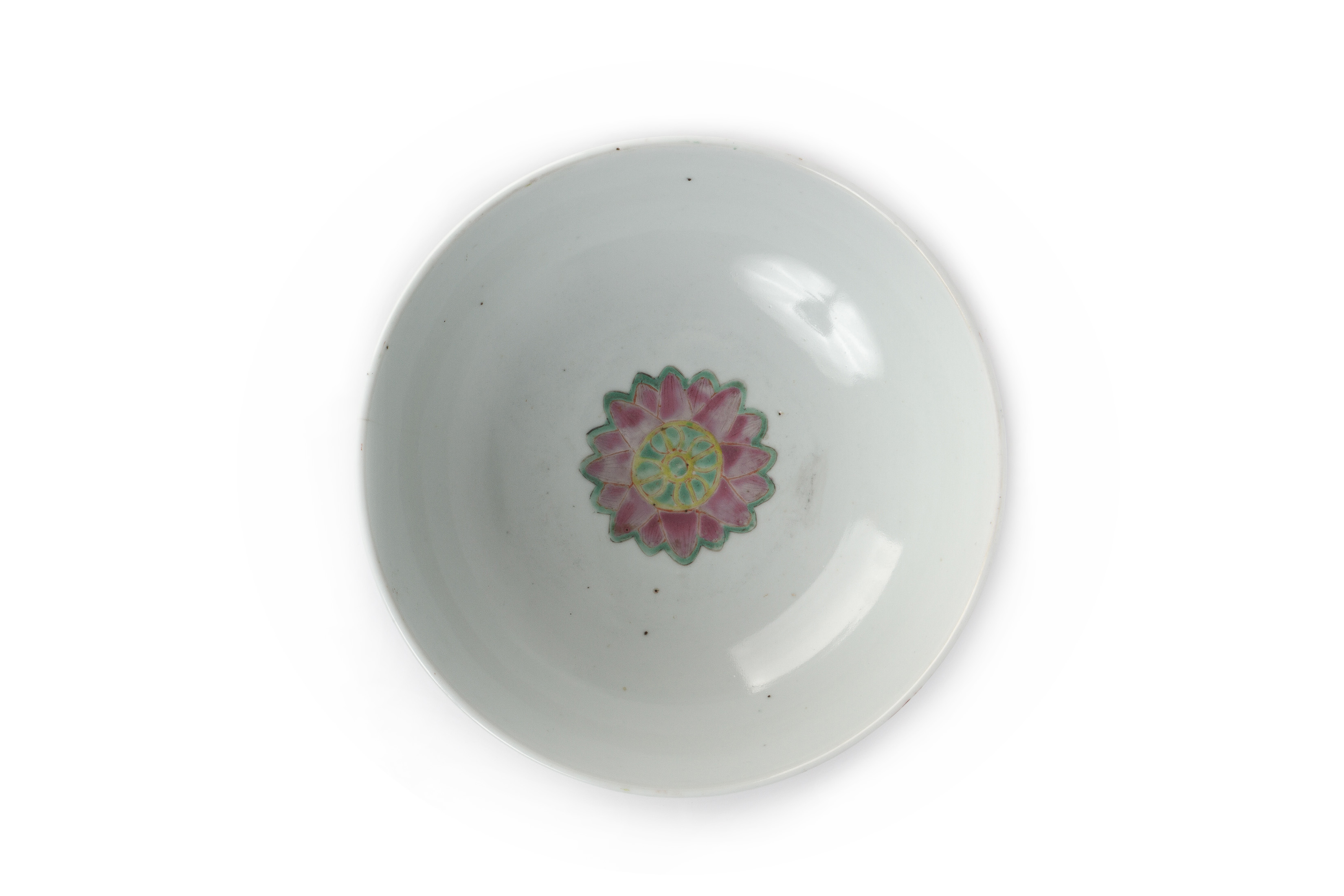 A FAMILLE ROSE PORCELAIN MARRIAGE TYPE BOWL - Image 2 of 3