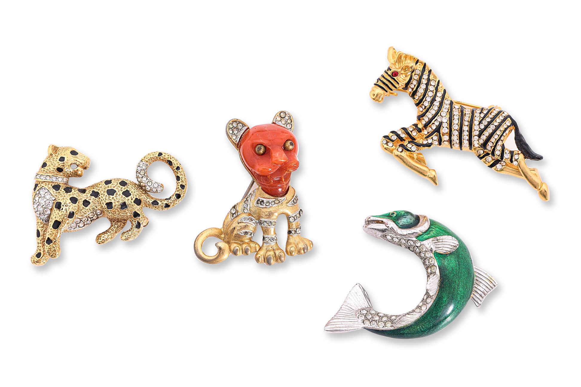A GROUP OF 11 ASSORTED NOVELTY COSTUME BROOCHES - Image 2 of 3