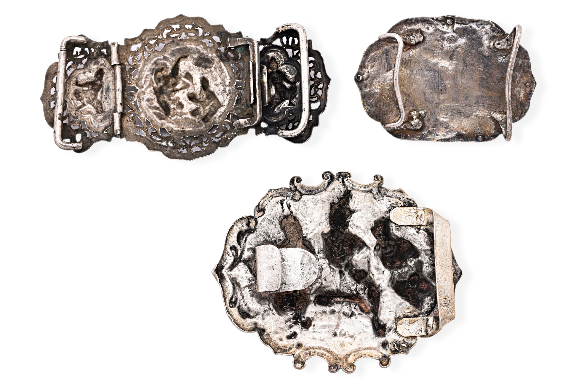 A GROUP OF THREE BURMESE SILVER BELT BUCKLES - Image 3 of 3