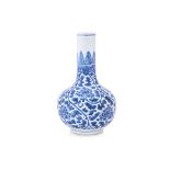 A BLUE AND WHITE LOTUS BOTTLE VASE