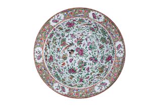 A CANTON FAMILLE ROSE PORCELAIN BASIN