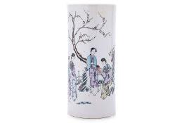 A FAMILLE ROSE CYLINDRICAL VASE