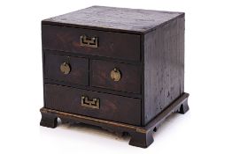 A SMALL ELM TANSU CHEST