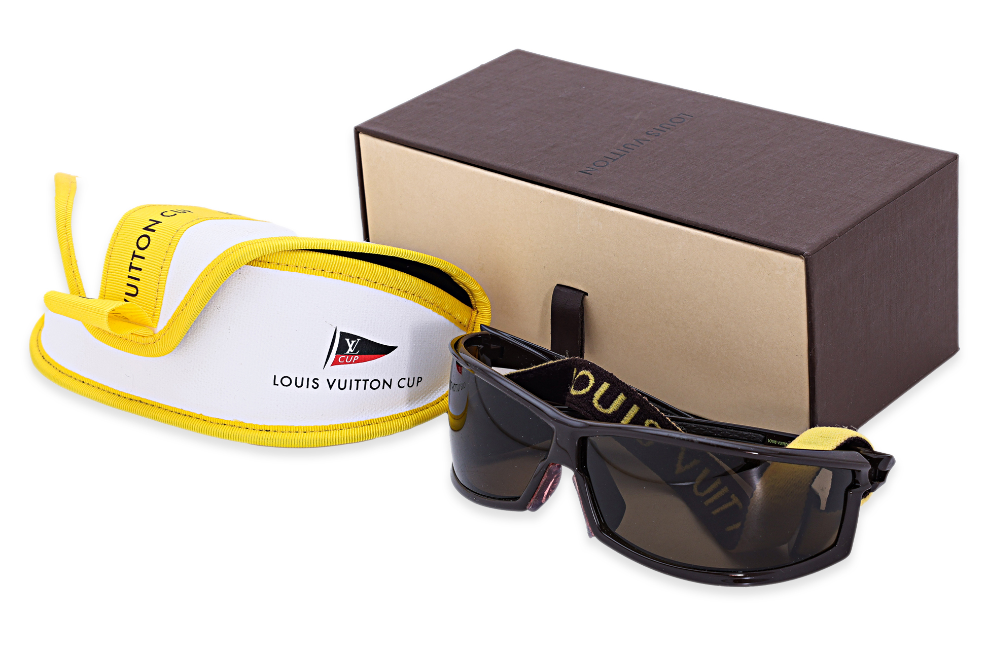 A PAIR OF LOUIS VUITTON CUP SUNGLASSES