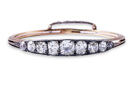 A FINE VICTORIAN DIAMOND BANGLE