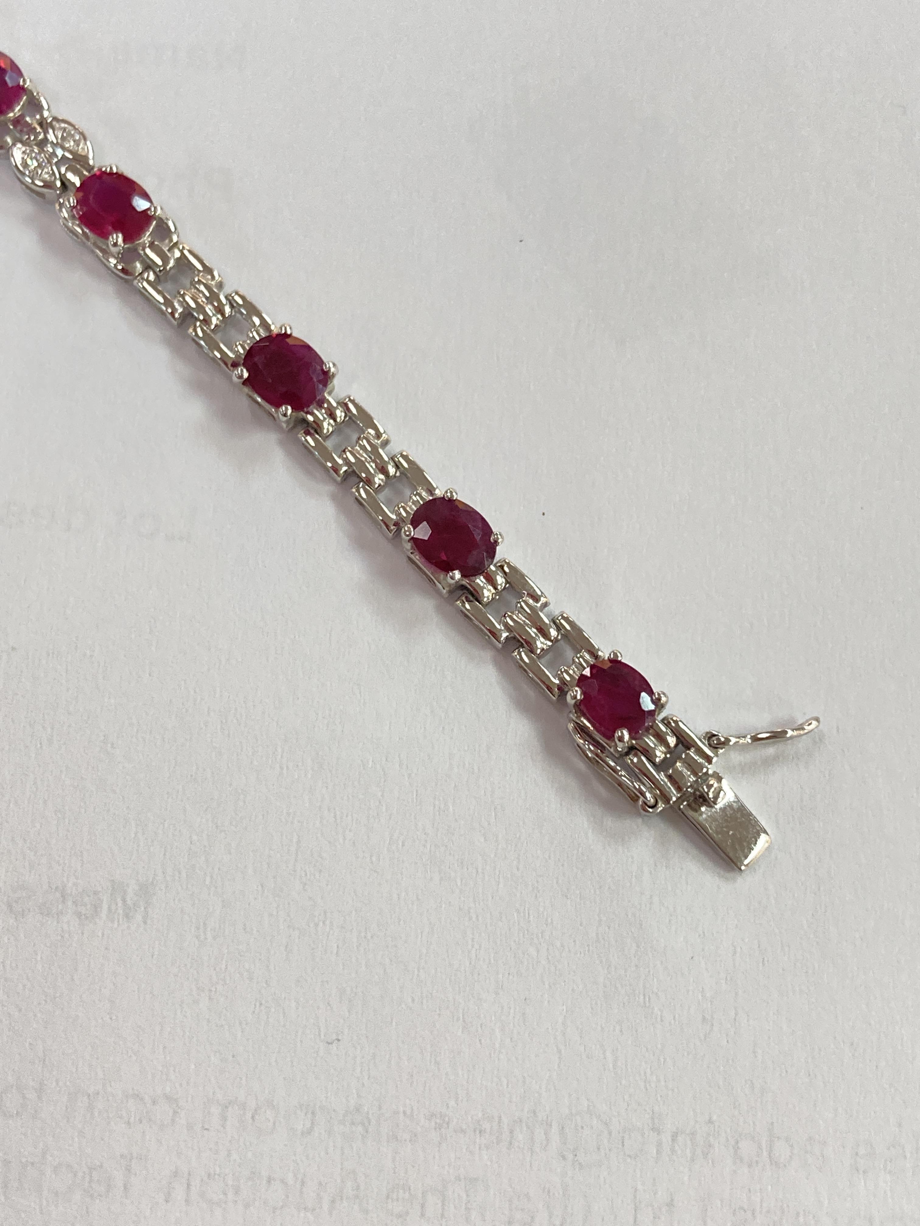 A BURMESE RUBY AND DIAMOND BRACELET - Image 10 of 14