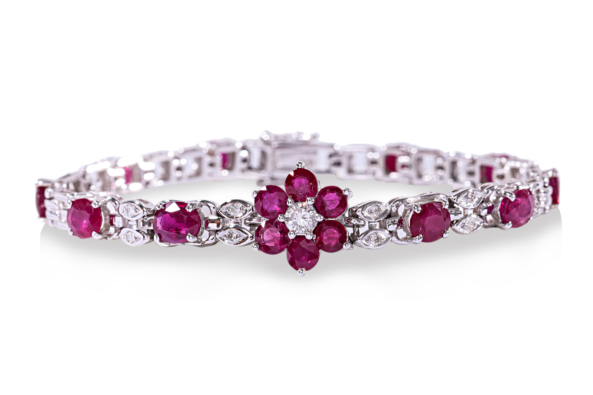 A BURMESE RUBY AND DIAMOND BRACELET - Image 2 of 14