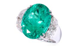 A FINE COLOMBIAN EMERALD AND DIAMOND RING