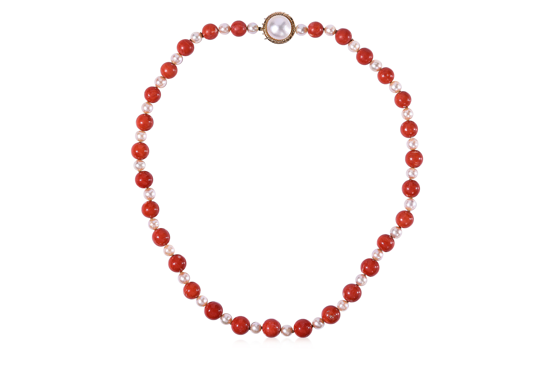 A LONG CORAL AND CULTURED PEARL STRAND ON A MABE PEARL CLASP - Image 3 of 6