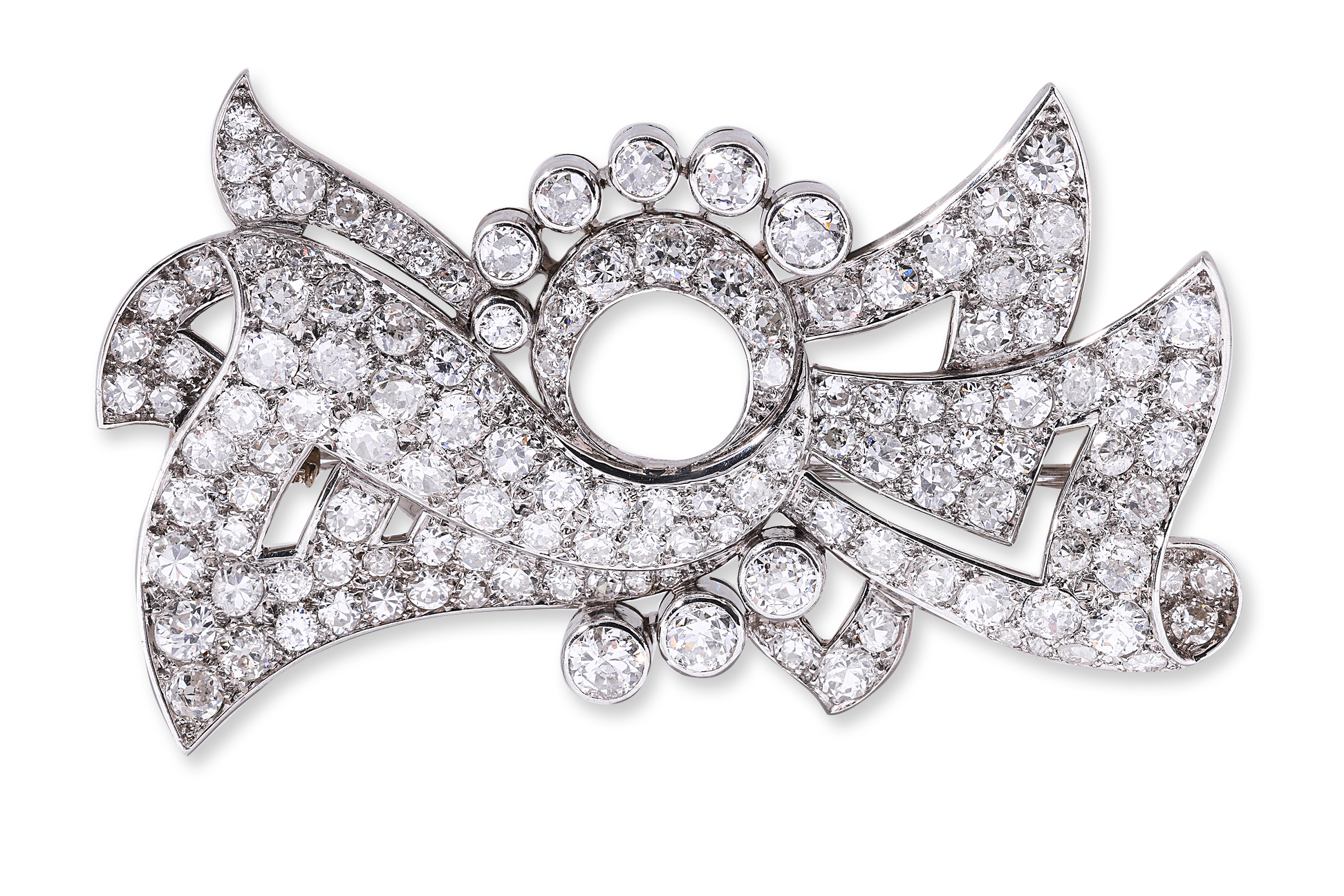 A LARGE DIAMOND 'RIBBON' BROOCH