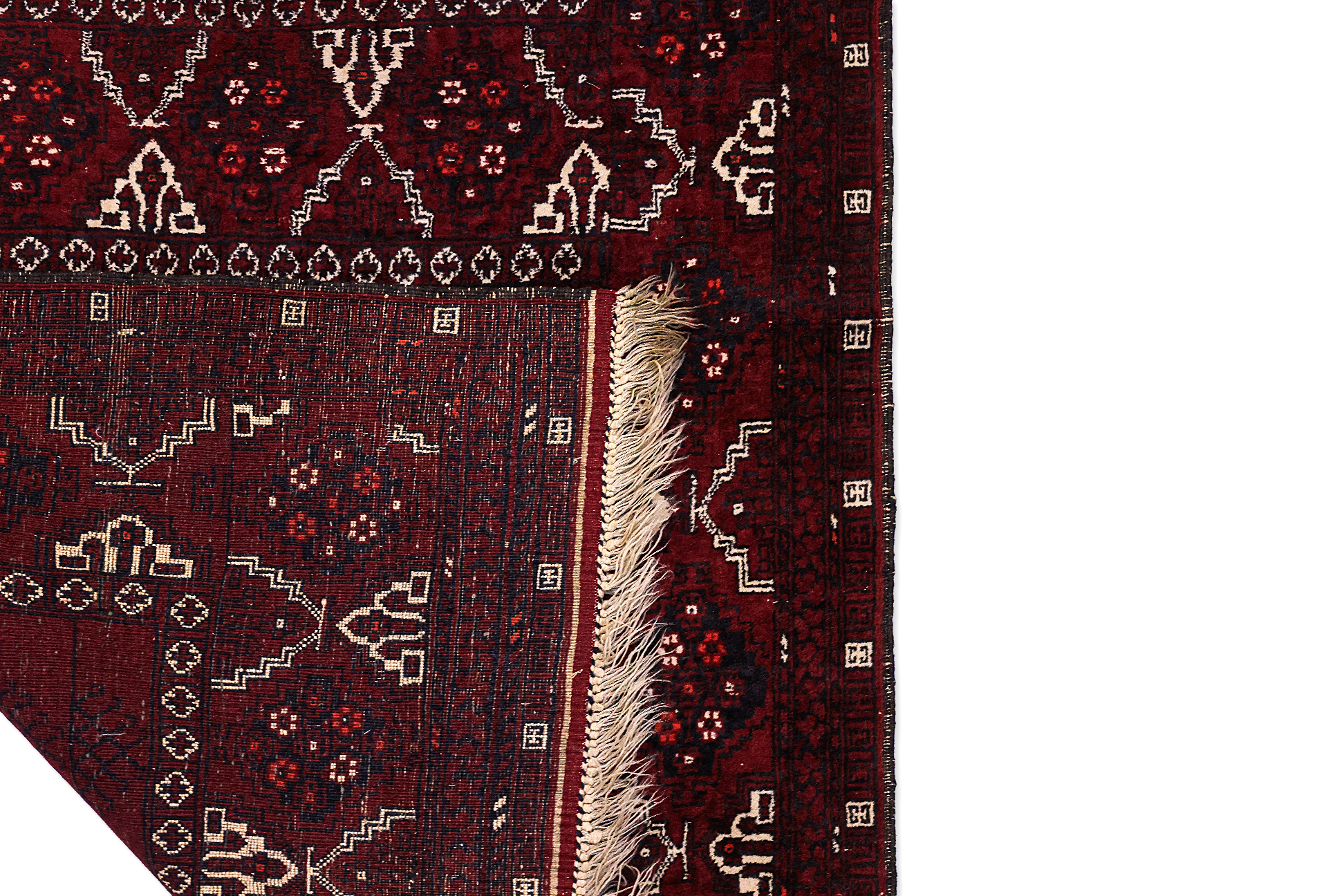 A TURKMEN WOOL RUG - Image 3 of 3