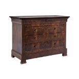 A FRENCH WALNUT CHEST OF DRAWERS