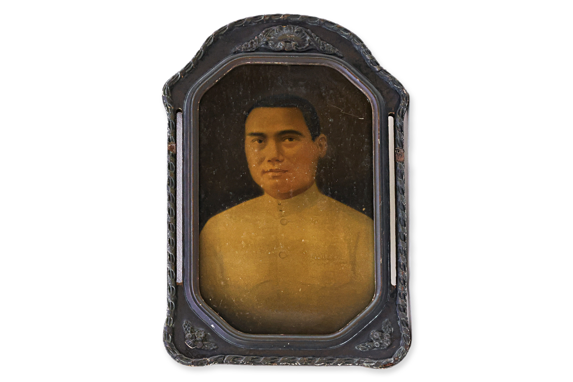 A PERANAKAN PORTRAIT OF A GENTLEMAN