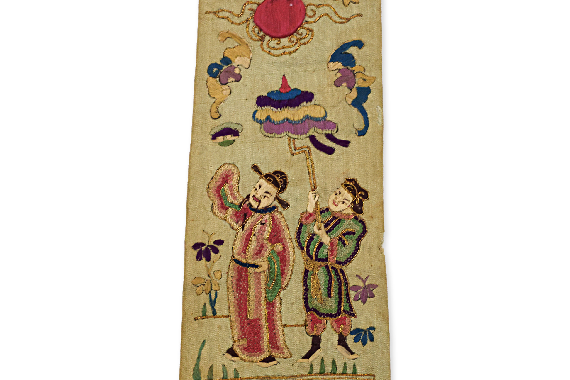 A PAIR OF SILK EMBROIDERED BED HANGINGS - Image 3 of 3