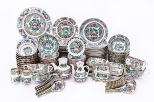 AN EXTENSIVE SINGAPOREAN FAMILLE ROSE DINNER SERVICE