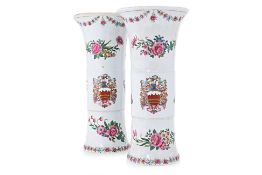 A PAIR OF LARGE CHINESE EXPORT ARMORIAL TRUMPET VASES