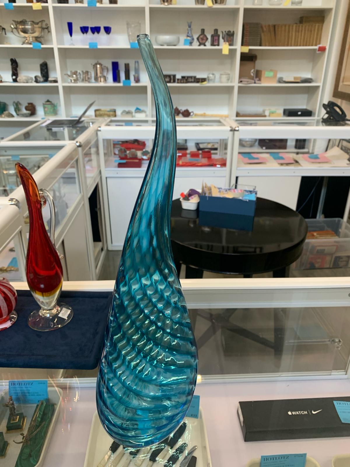 A GROUP OF FOUR MURANO AND OTHER ART GLASS - Image 14 of 18