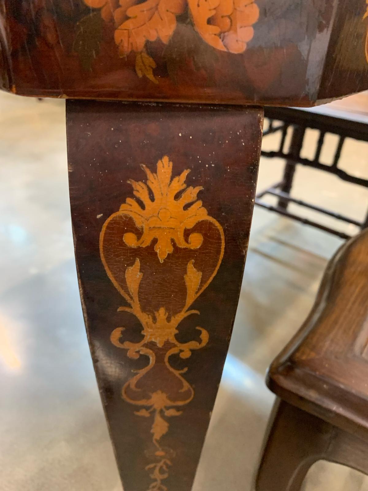 AN ITALIAN BURL WOOD VENEERED AND INLAID GAME TABLE - Image 12 of 19