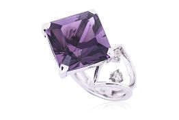 AN AMETHYST AND DIAMOND RING