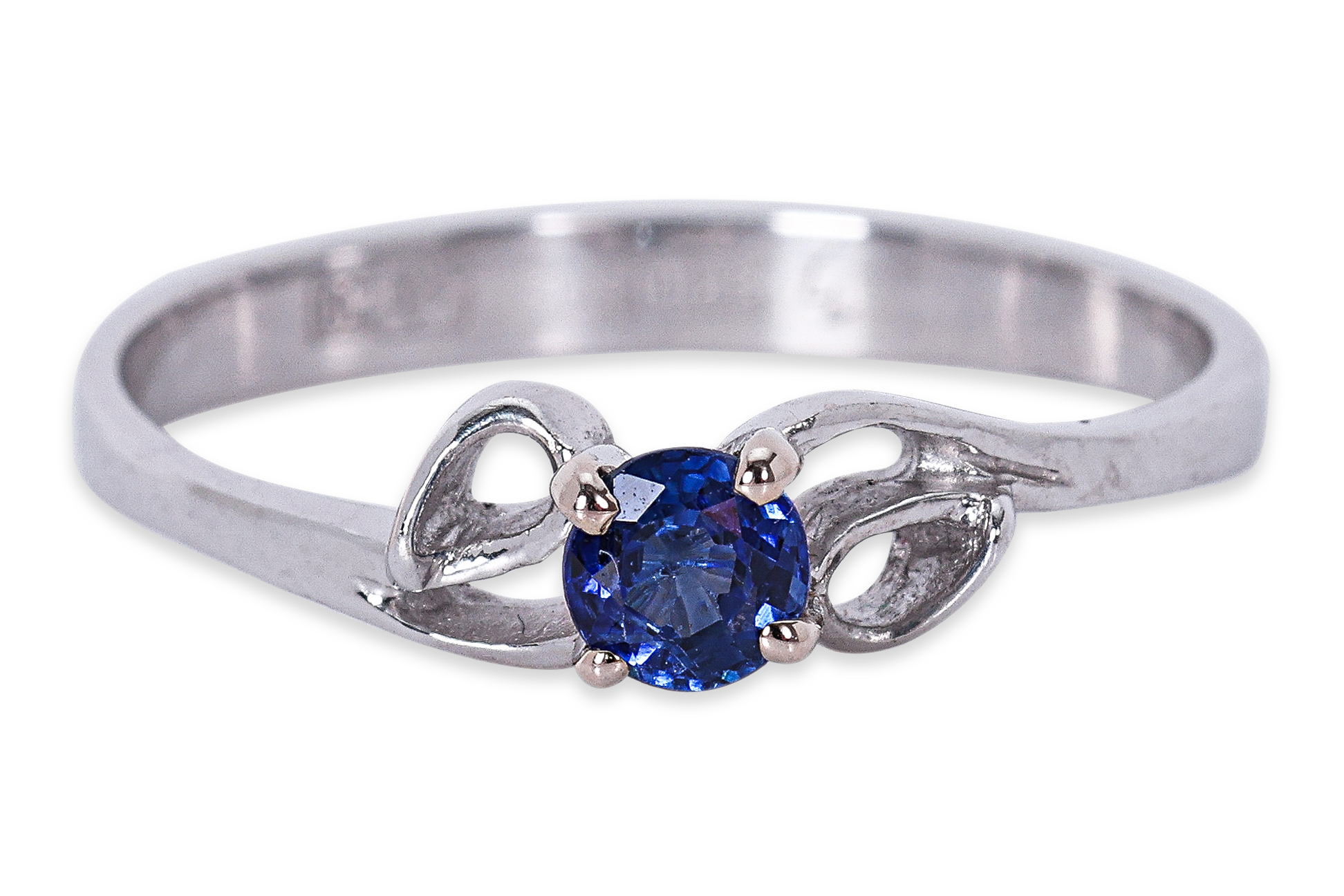 A SOVIET BLUE SAPPHIRE RING - Image 2 of 4