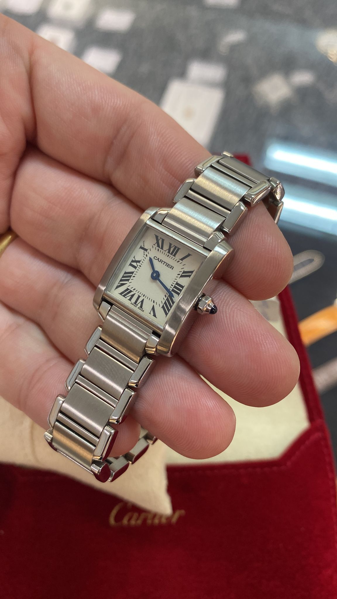 A CARTIER LADIES TANK FRANCAISE STAINLESS STEEL WATCH - Image 7 of 7