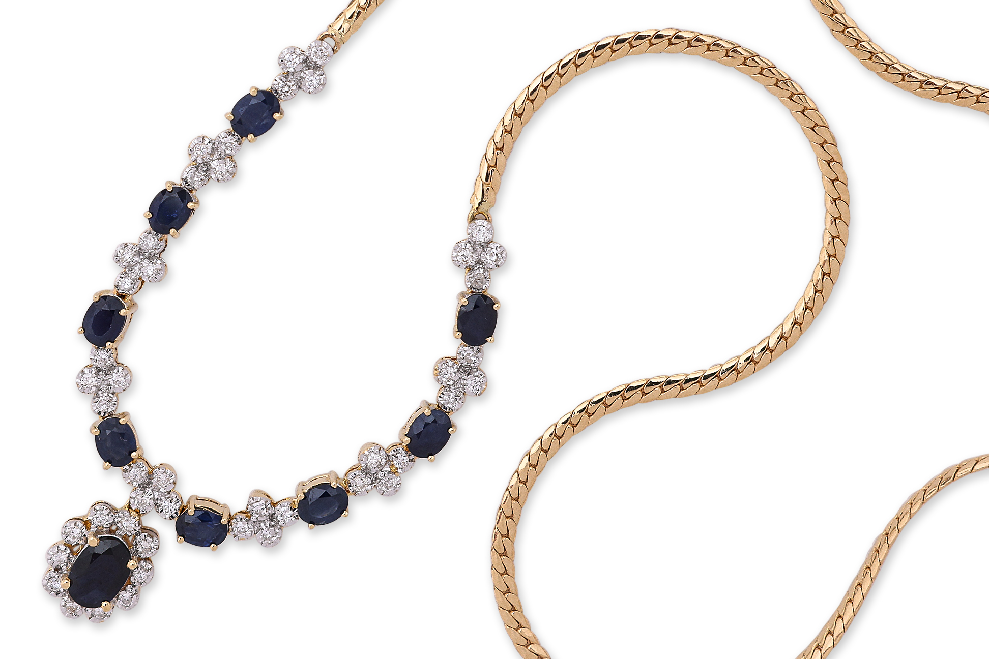 A SAPPHIRE AND DIAMOND NECKLACE - Image 2 of 3