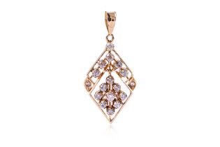 A DIAMOND AND GOLD PENDANT