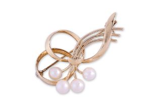 AN AKOYA CULTURED PEARL AND GOLD BROOCH BY MIKIMOTO