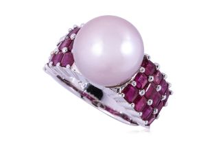 A CULTURED PEARL AND RUBY RING