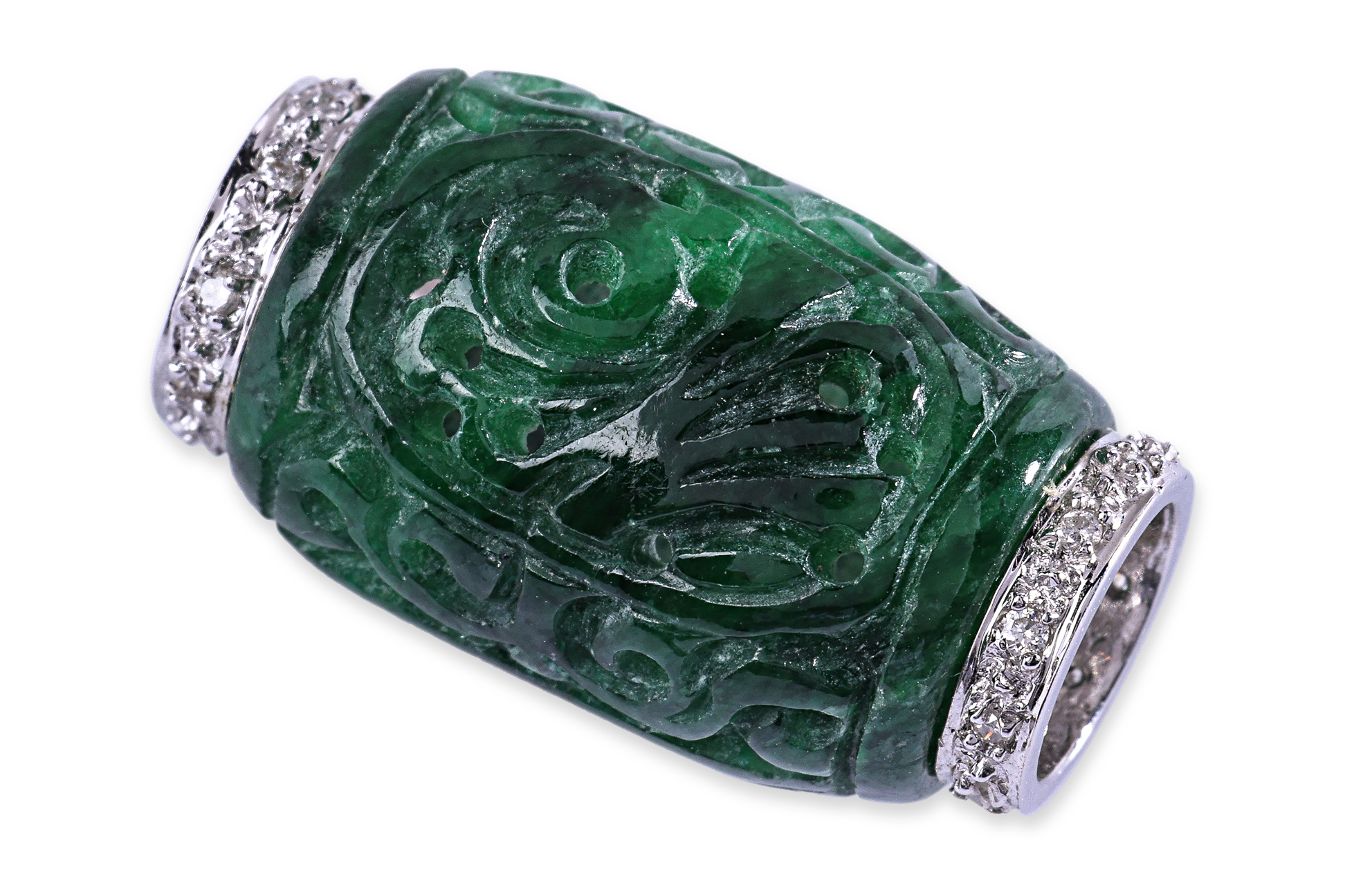 A CARVED JADEITE AND DIAMOND PENDANT - Image 2 of 4