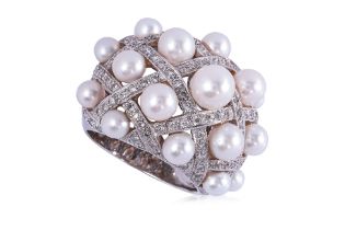 A CULTURED AKOYA PEARL AND DIAMOND RING