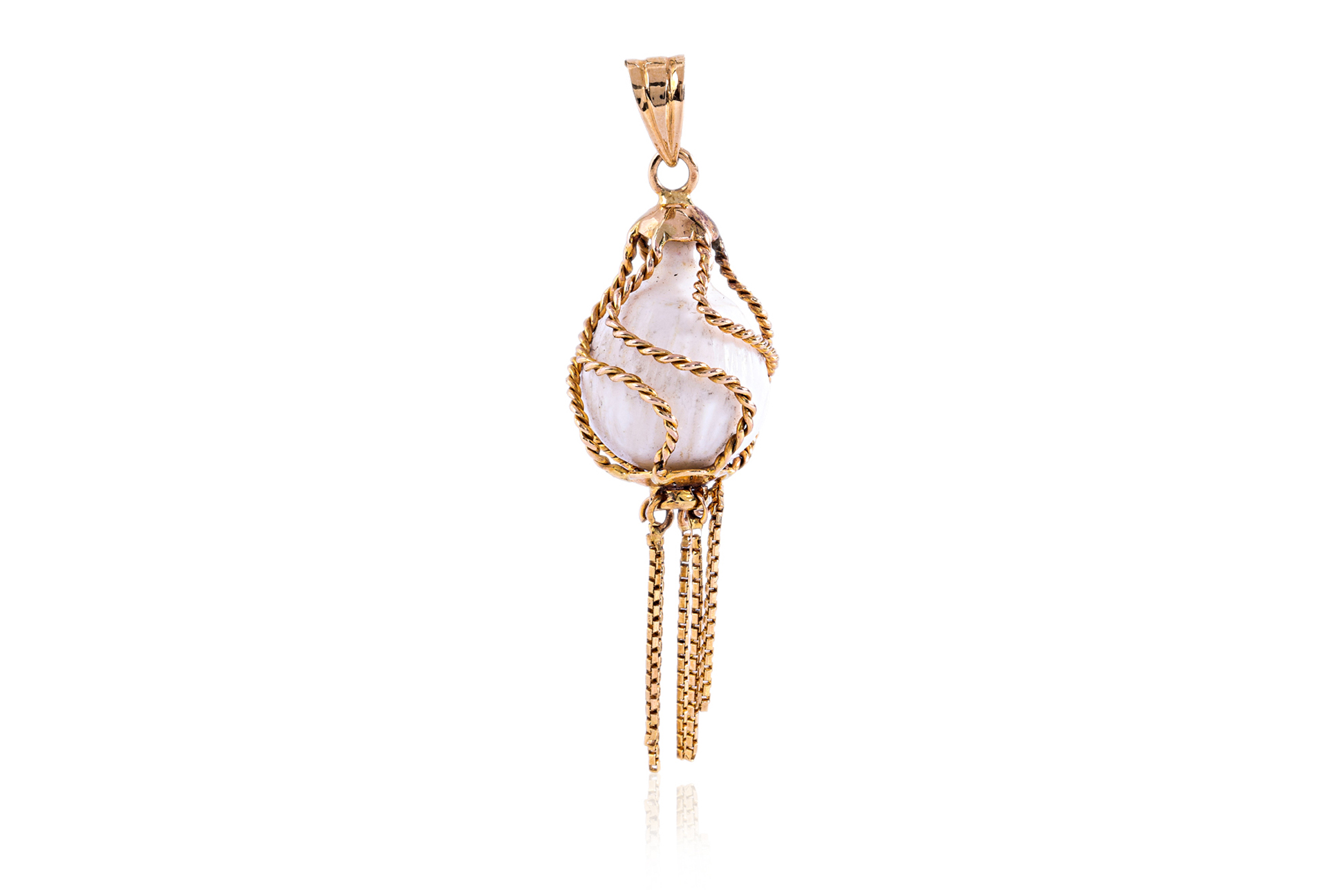 A WHITE STONE AND GOLD PENDANT