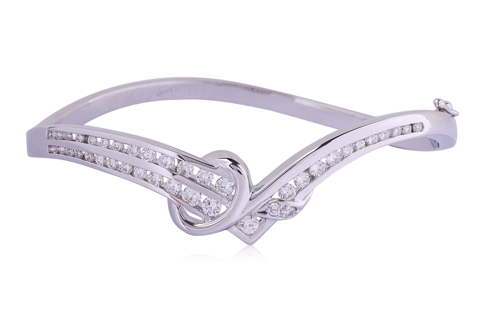 A DIAMOND BANGLE BY LARRY JEWELRY - Image 2 of 3