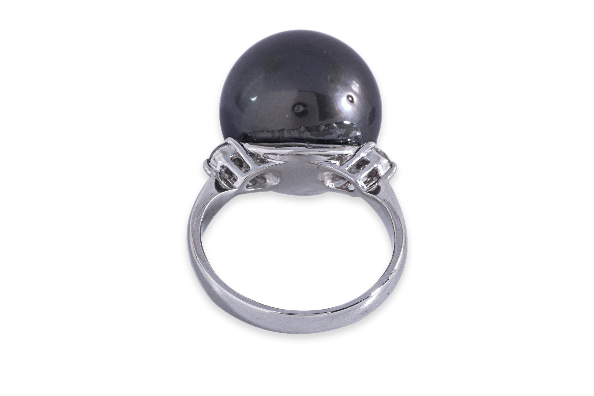 A CULTURED TAHITIAN PEARL AND DIAMOND RING - Bild 3 aus 3