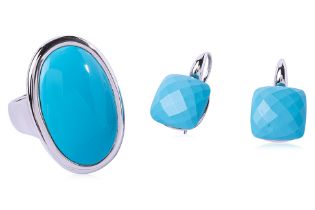 A SUITE OF TURQUOISE AND WHITE GOLD JEWELLERY