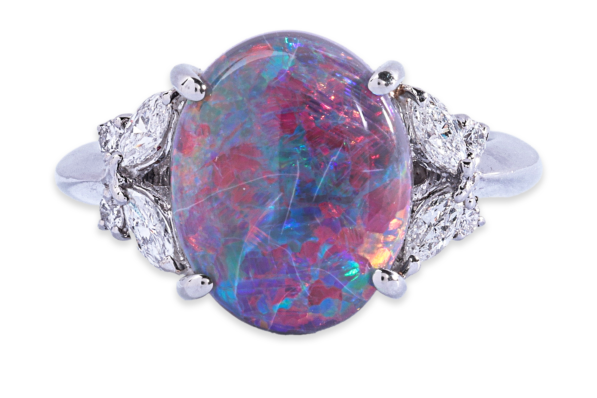 AN OPAL AND DIAMOND RING - Image 2 of 4